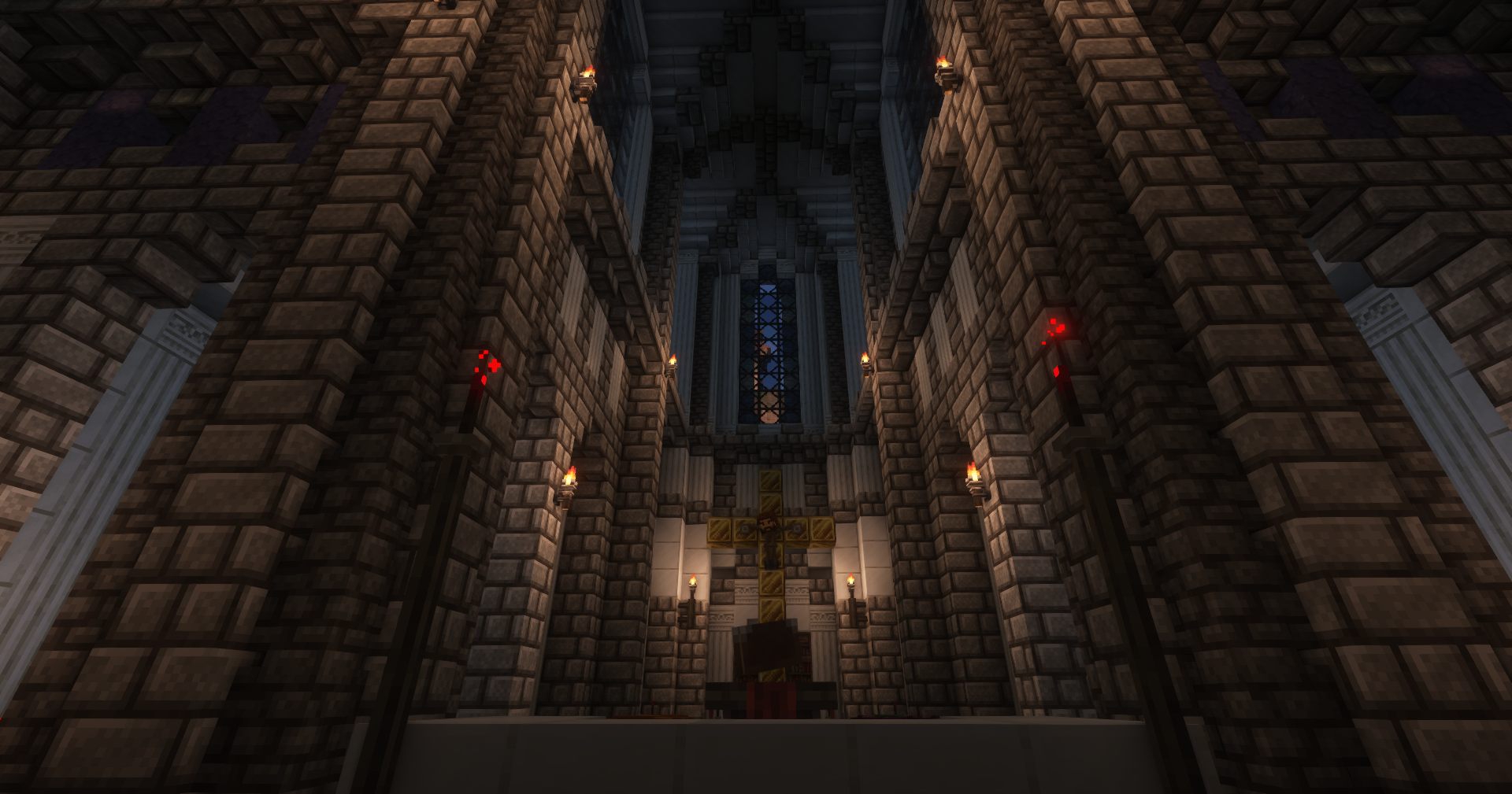 Nef d’une cathédrale éclairée par un vitrail